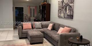 3212 Anthony Cir S Gallery 1