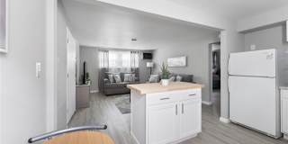 7123 Glendale Avenue Gallery 1