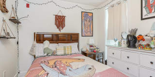 1926 BAINBRIDGE Street Gallery 11