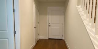 ALMOST NEW, SUPER CLEAN 2 BED, 2.5 BATHS, WOOD FLOORS, STAINLESS STEEL APPLIANCES, CLUBHOUSE WITH POOL Gallery 6
