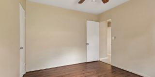 Charming 3-Bedroom Home in a Prime Aksarben Location! Gallery 16