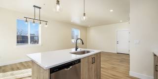 2-bedroom, 2.5-bathroom apartment built in 2024 Gallery 3