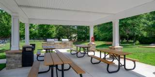 The Promenade at Red Apple Town Center Gallery 39