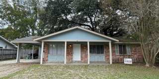 1875 Lombard Dr. Gallery 1