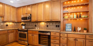 2 bedroom in Frisco. Walk to Main Street! Garage and Yard! Hot tub! Gallery 4