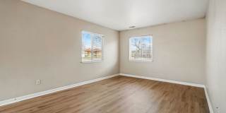 Updated Home in Sunnyside! Gallery 8