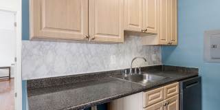 1005 CHILLUM Road Gallery 16