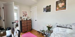 AWESOME MISSION HILL 3 BED!!! Gallery 10