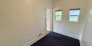1420 Warren Ave N Apartments Gallery 12