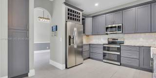10974 N Danbury Way Gallery 6