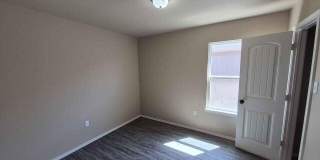 2926 E Cornell Street Gallery 6