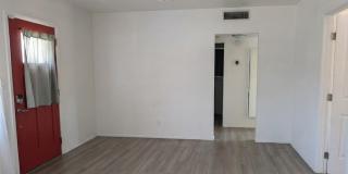 1517 E Roosevelt Street Gallery 11