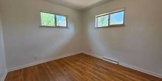 *AVAILABLE NOW* 3 Bedroom in Martin Acres, Huge Yard Gallery 20