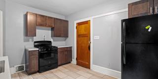 Maryland Upper near UWM Gallery 10