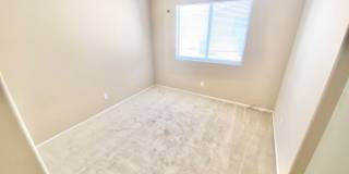 Comfortable single-story 3BD/2BA home with pool & spa in a guard-gated community Gallery 17