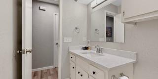 Updated 3 bedroom duplex near Greenbelt! Gallery 18