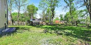 4629 Queens Avenue Gallery 23