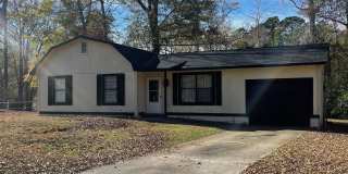 1002 Stillwood Circle Gallery 1