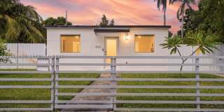 5911 SW 62nd Ter Gallery 1