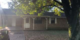 235 Fairview Rd, 3/1! Country Living and close to Town Gallery 1