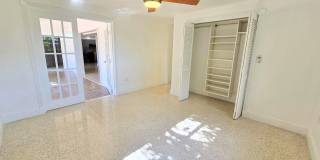 Charming 2BR/ 2BA/ 2 Car Garage - Near Phillippi Creek Charming 2BR/ 2BA/ 2 Car Garage - Near Phillippi Creek Gallery 14
