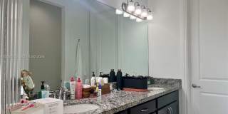 1346 SW 113th Ter Gallery 30