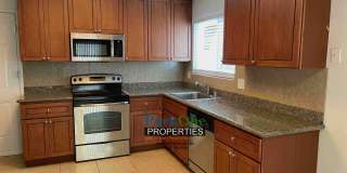House With Paved Side Yard and Spacious Backyard in Pinole Now Available!! Gallery 7