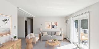 Rolling Green Gallery 13