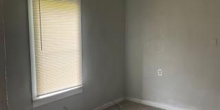 2 Bedroom Home  with Fenced In Backyard 199.00 first month's rent Gallery 9