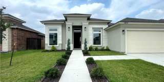 1813 Sunrise Lane Gallery 1