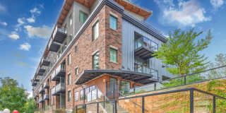 Redmond Square Gallery 26