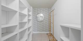 108 ROYAL PARK Drive Gallery 9