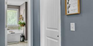 Spacious 4 Bedroom Home in Auburn Gallery 16