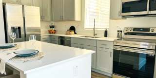 Zora Encanto Gallery 24