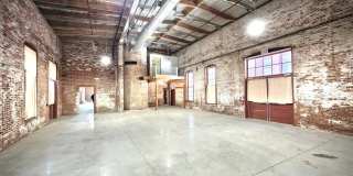 241 N FRANKLIN Street Gallery 8