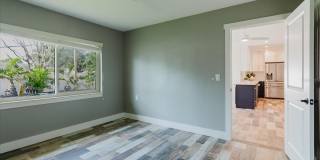 411 87TH AVENUE Gallery 36
