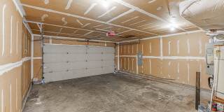 Quiet area near 162nd, Southern exposure, A/C, FP-4BR Gallery 18