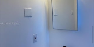 2001 N Dixie Hwy Gallery 4