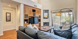15240 N CLUBGATE Drive Gallery 12