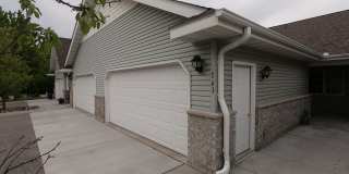 One Level 2 bed Town Home Gallery 1