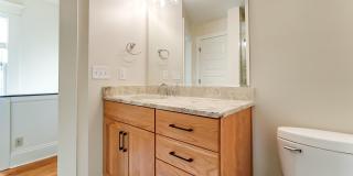 557 S Grant Avenue Gallery 36