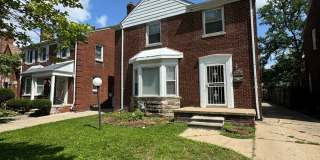 COMING SOON! 3-Bedroom Brick Colonial in Greenwich Gallery 3