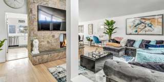 110 Grenelle Street Gallery 23
