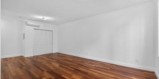 262 WARREN ST Gallery 8