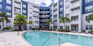 Edge at 1702 Gallery 12