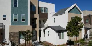Five Points - 2 Bedroom Townhome for Rent in Valencia. Gallery 1