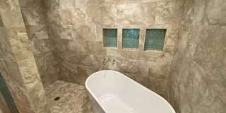 Wonderful 2 bed/2 bath Condo in Summerlin Gallery 8