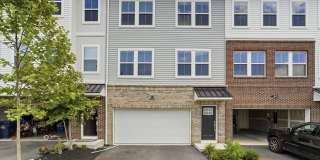 3 B/2.5B Townhome in Downingtown School District Gallery 1