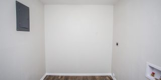 5313 25th Street Gallery 11