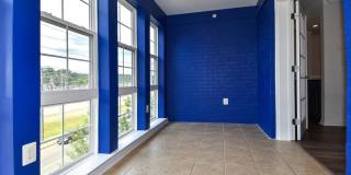 Everyday conveniences are all just moments away, offering the perfect balance of comfort, convenience, and vibrant neighborhood living. Gallery 17
